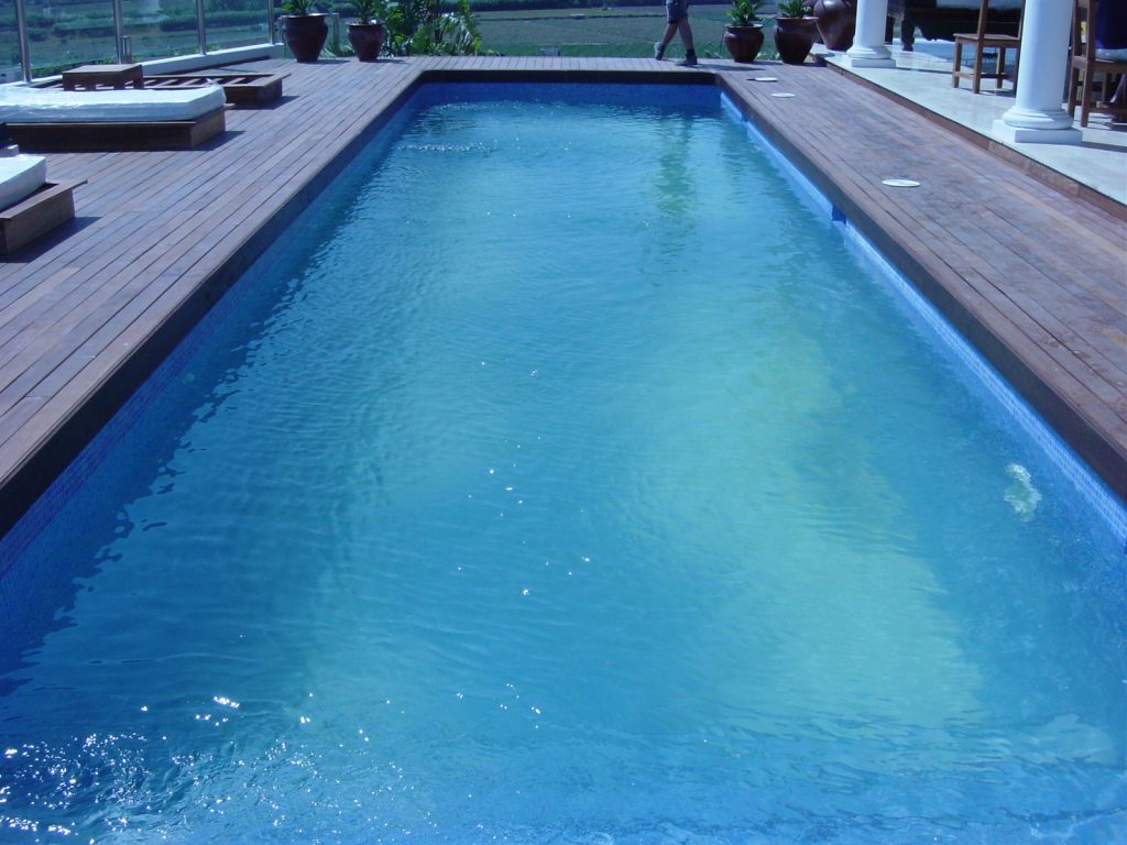 Diseño y construcción de piscinas personalizadas