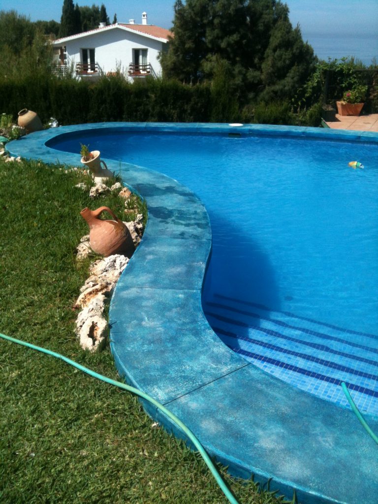 Empresa de reparación y construcción de piscinas en Málaga